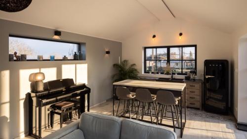 Lounge-belgie-tuingebouw-bijgebouw-in-houtskelet-zelf-geplaatst-begeleid-zelfbouwpakket (1) (1)