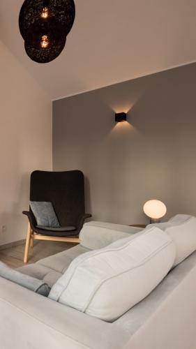 chill-out-poolhouse-bijgebouw-in-houtskelet-zelf-geplaatst-begeleid-zelfbouwpakket-houtskeletbouw